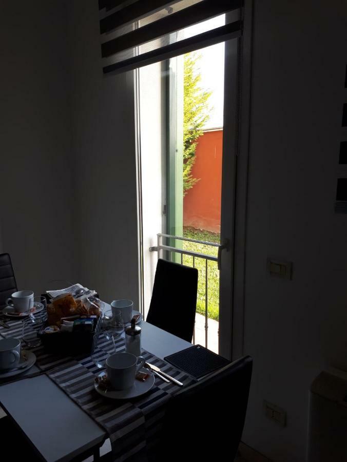 My Home Apartment Mira Exterior foto